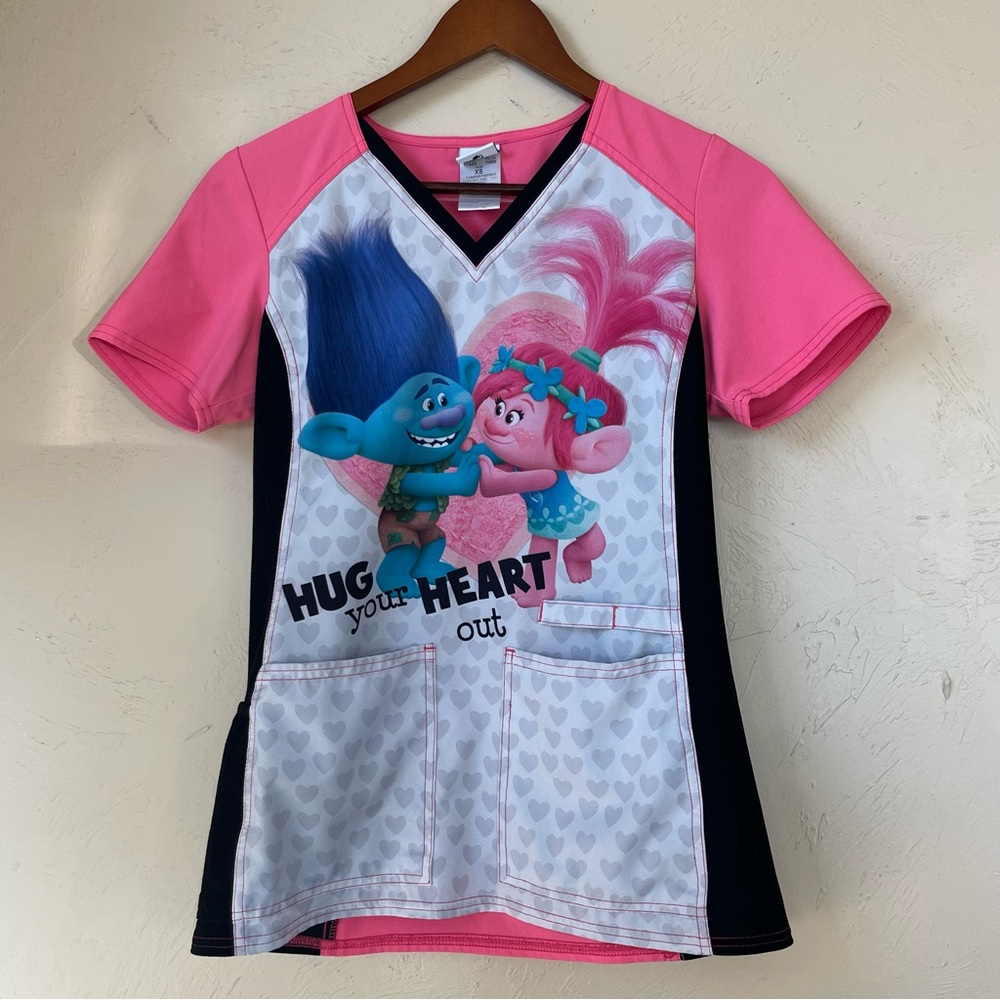 Trolls Hug‎ your Heart out Scrub Top size XS